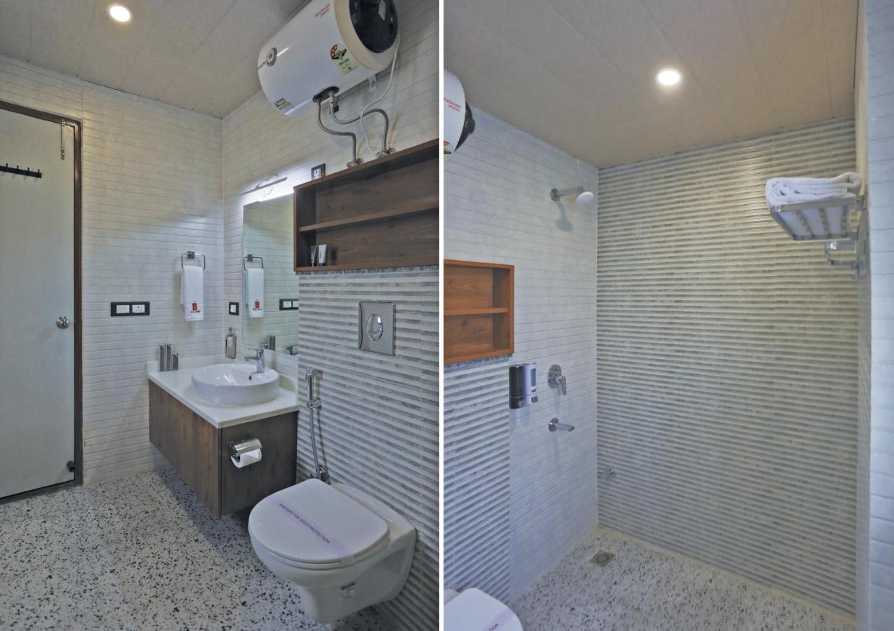 Hotel Deluxe Stay Inn - Near Delhi Airport นิวเดลี ภายนอก รูปภาพ