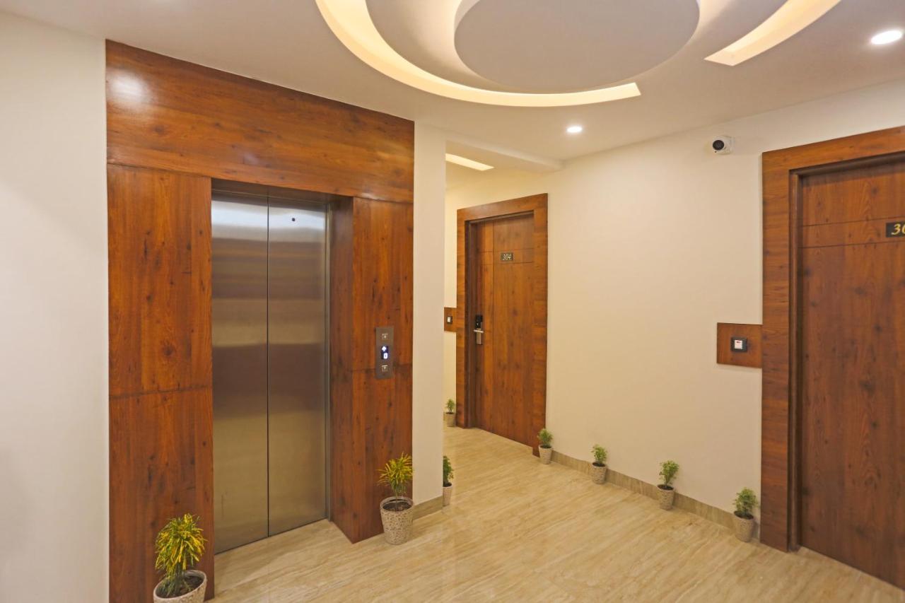 Hotel Deluxe Stay Inn - Near Delhi Airport นิวเดลี ภายนอก รูปภาพ
