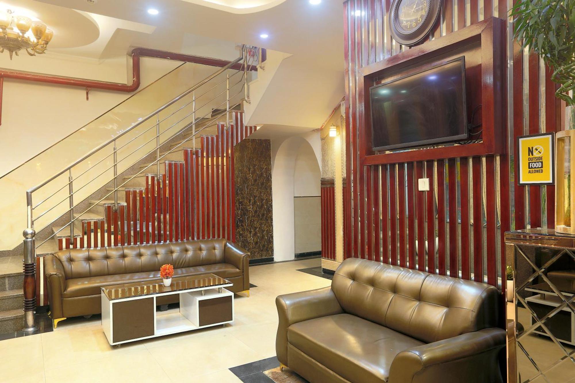 Hotel Deluxe Stay Inn - Near Delhi Airport นิวเดลี ภายนอก รูปภาพ