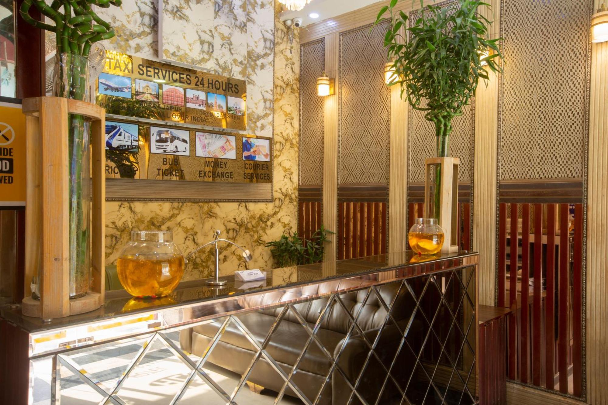 Hotel Deluxe Stay Inn - Near Delhi Airport นิวเดลี ภายนอก รูปภาพ