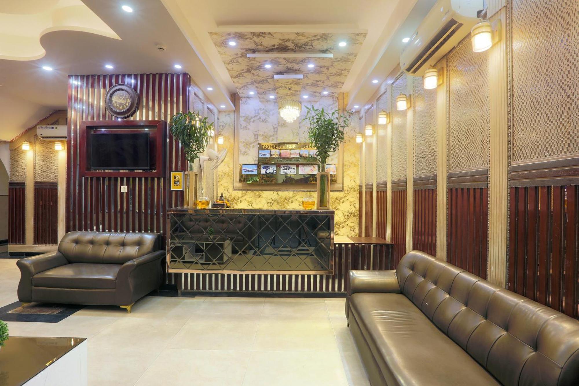 Hotel Deluxe Stay Inn - Near Delhi Airport นิวเดลี ภายนอก รูปภาพ