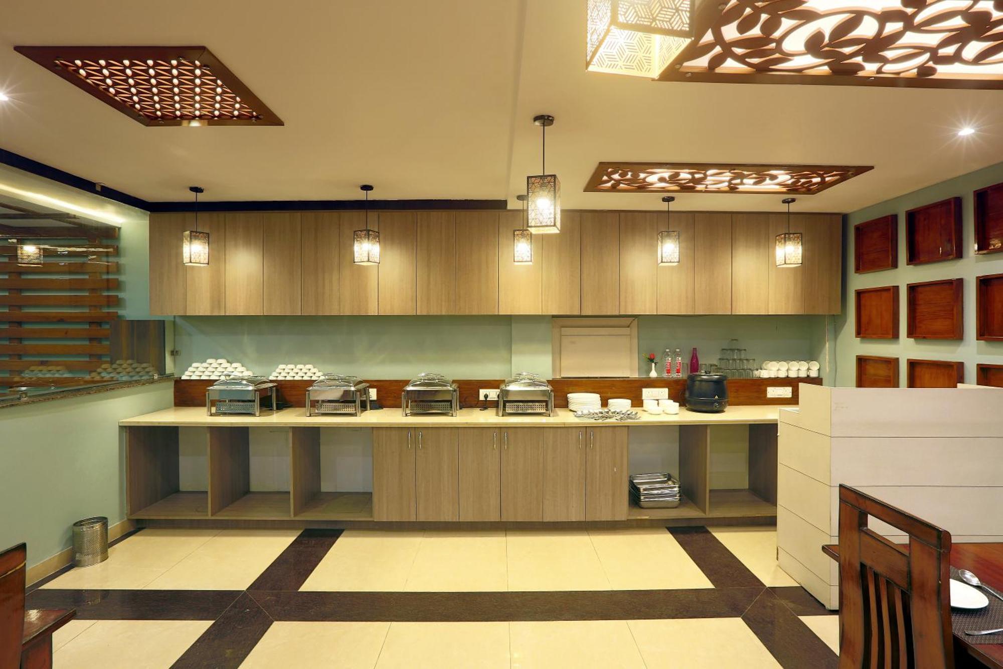 Hotel Deluxe Stay Inn - Near Delhi Airport นิวเดลี ภายนอก รูปภาพ