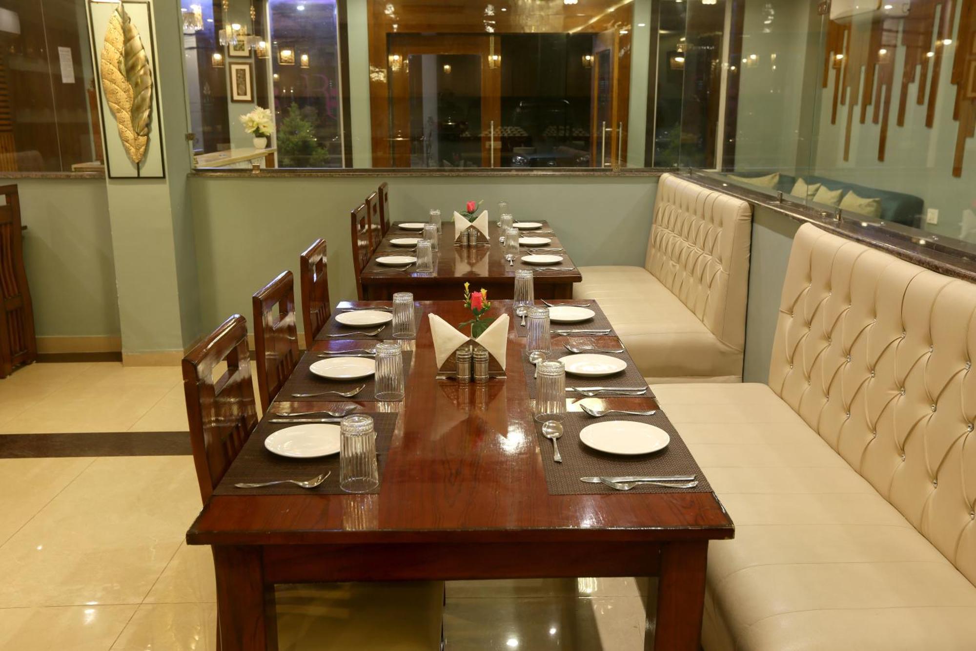 Hotel Deluxe Stay Inn - Near Delhi Airport นิวเดลี ภายนอก รูปภาพ